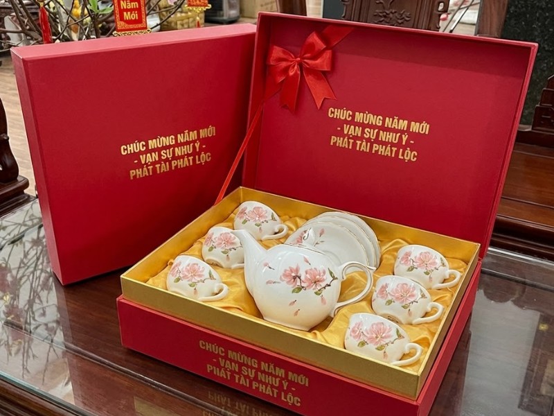 Tri Ân Khách Hàng